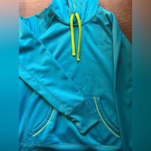 Women’s size medium Reebok hoodie